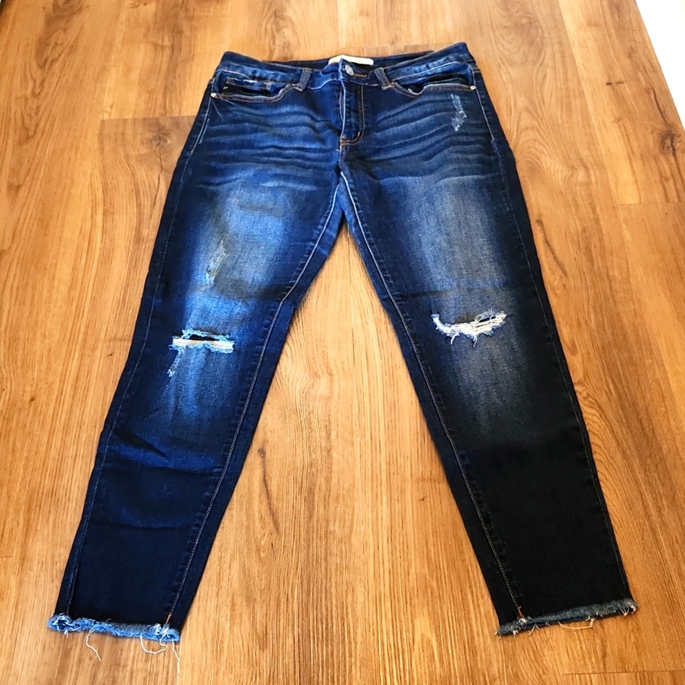 NWOT KanCan skinny jeans